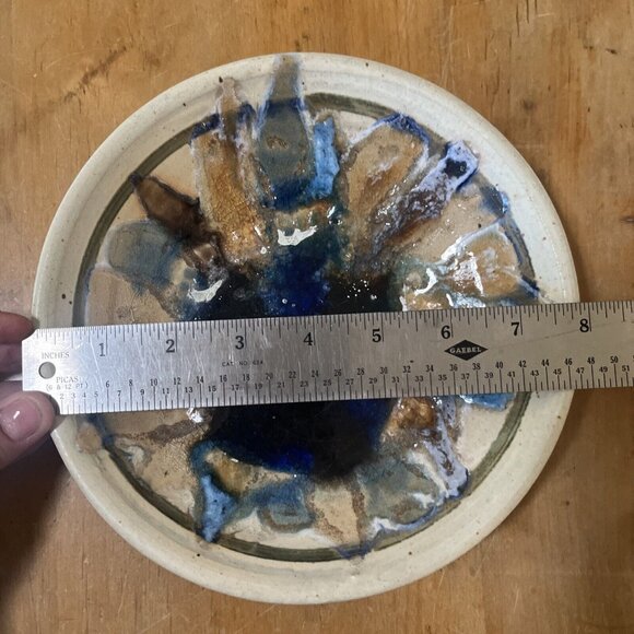 Dakota Stoneware Pottery Bushnell SD Artsy Plate 8”blue Brown Cream - Picture 6 of 6